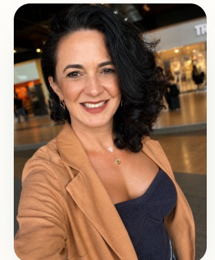 Rose Huver, fundadora da Dhuquesa, em retrato profissional